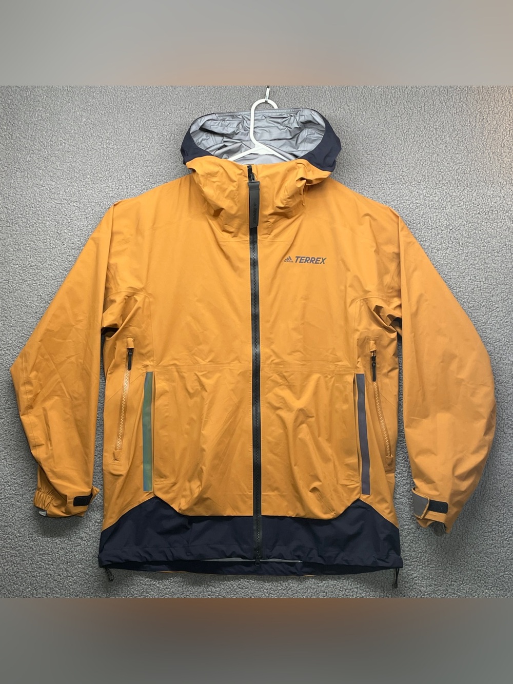Adidas Mens Large Terrex Myshelter Goretex Jacket Waterproof Hooded Oversize EUC